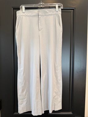 Athleta Light Gray women's  Dress Pants - Straight Leg